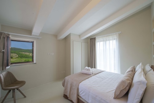 Villa with swimming pool in Tuscany 22 Villas in Italy