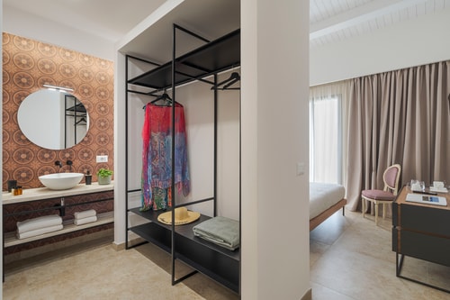 Villa Nivura, Minimalist Elegance Amid the Olive Groves 33 Villas in Italy