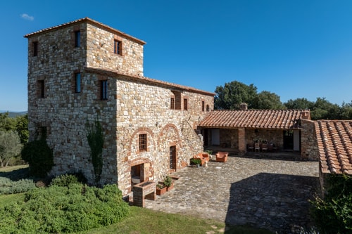 Villa Etruria, near Casole d’Elsa 43 Villas in Italy