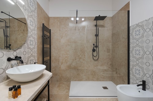 Villa Nivura, Minimalist Elegance Amid the Olive Groves 25 Villas in Italy
