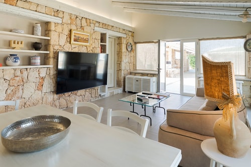 Villa Catrice - Seafront villa with private pool 12 Villas in Italy