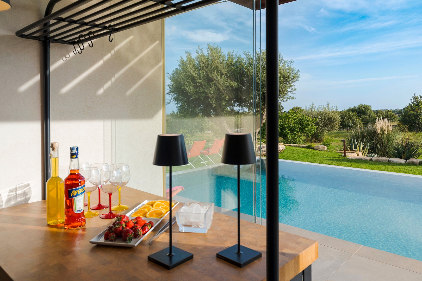 Tenuta Del Sole, elegant Sicilian estate 5 Villas in Italy