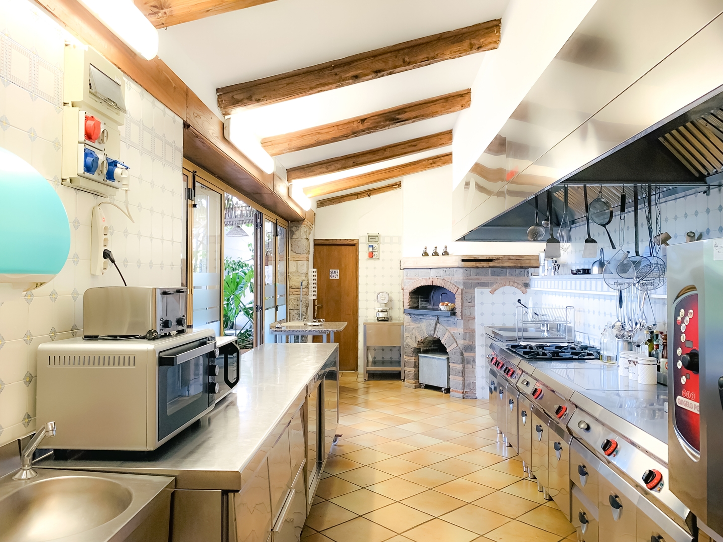 Large private villa with pool and sea views 13 Villas in Italy