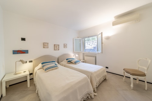 Villa Soleluna, Coastal Elegance 21 Villas in Italy