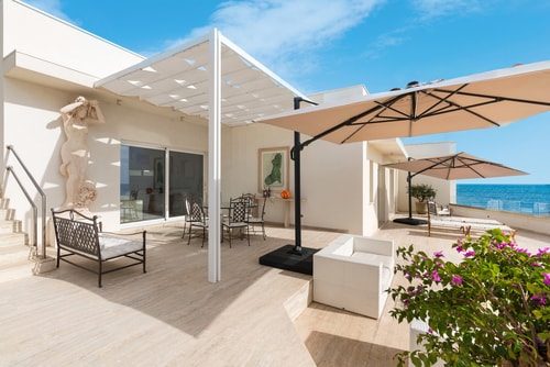 Villa Festa and Piccio, Seafront Private House 8 Villas in Italy