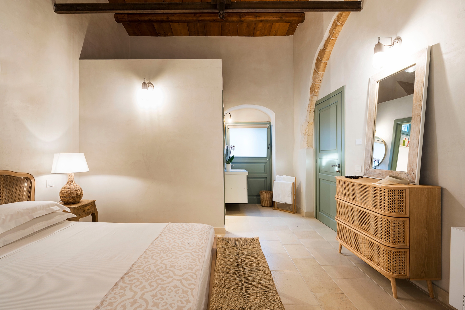 Villa Cavallo, Secluded Country House Near Scicli 40 Villas in Italy