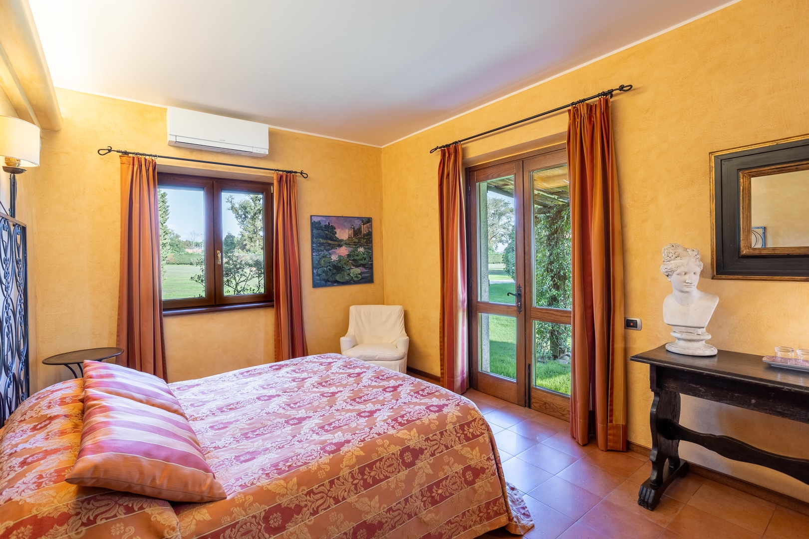 Villa Elegante 22 Villas in Italy