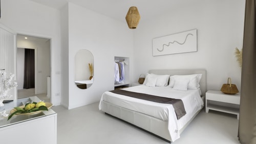 Villa Carmela, with private pool and tennis court 20 Villas in Italy