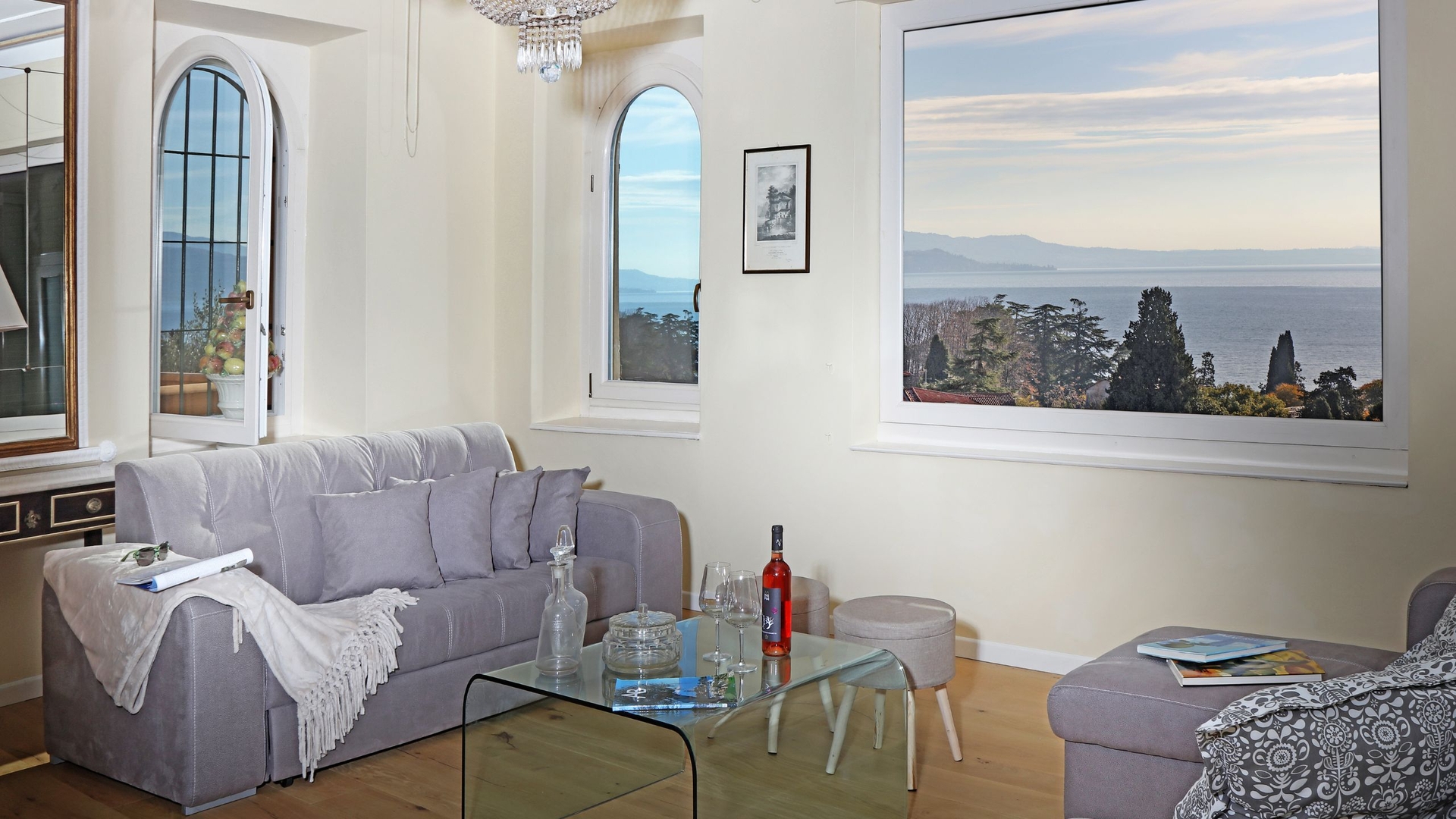 Villa Cadenza - Private villa with lake views 12 Villas in Italy