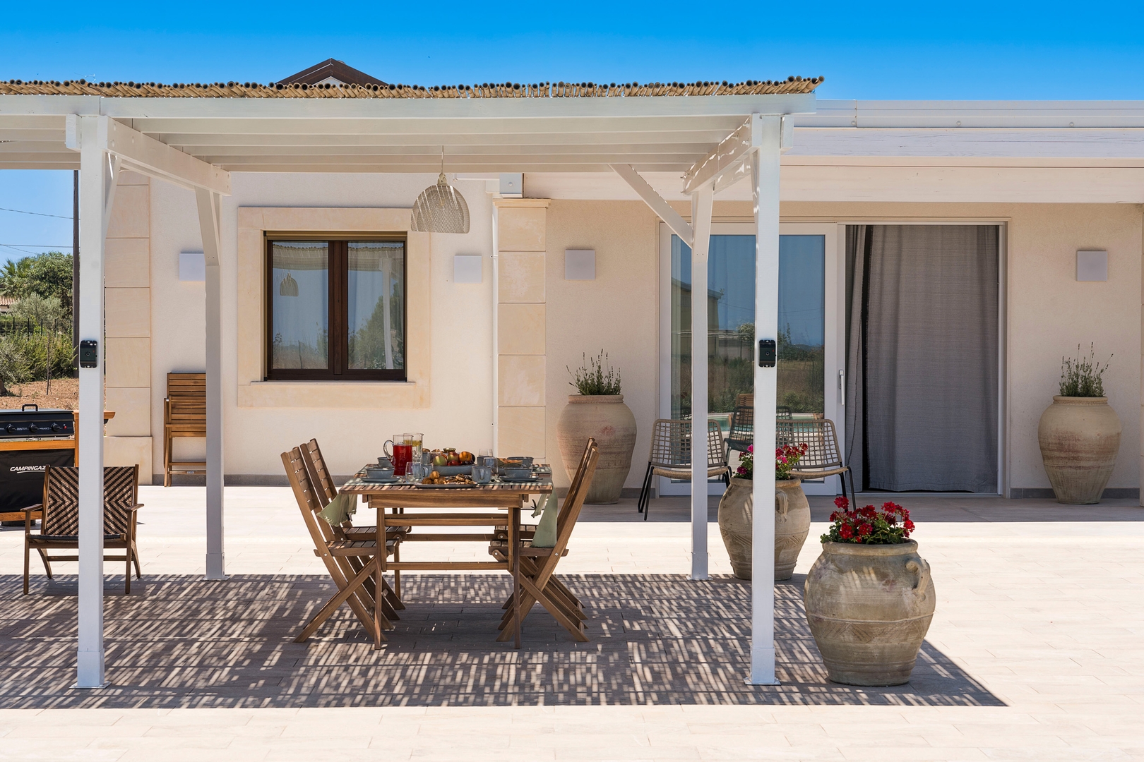 Villa Pachino - modern villa with pool 12 Villas in Italy