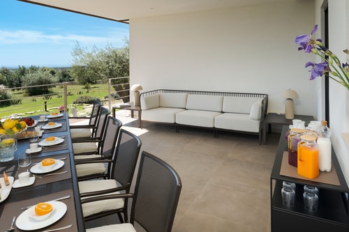 Tenuta Del Sole, elegant Sicilian estate 9 Italian Breaks