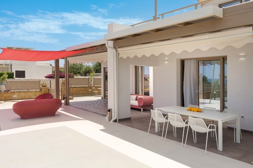 Casa Capo Blu, Beach House with Sea Access 6 Villas in Italy