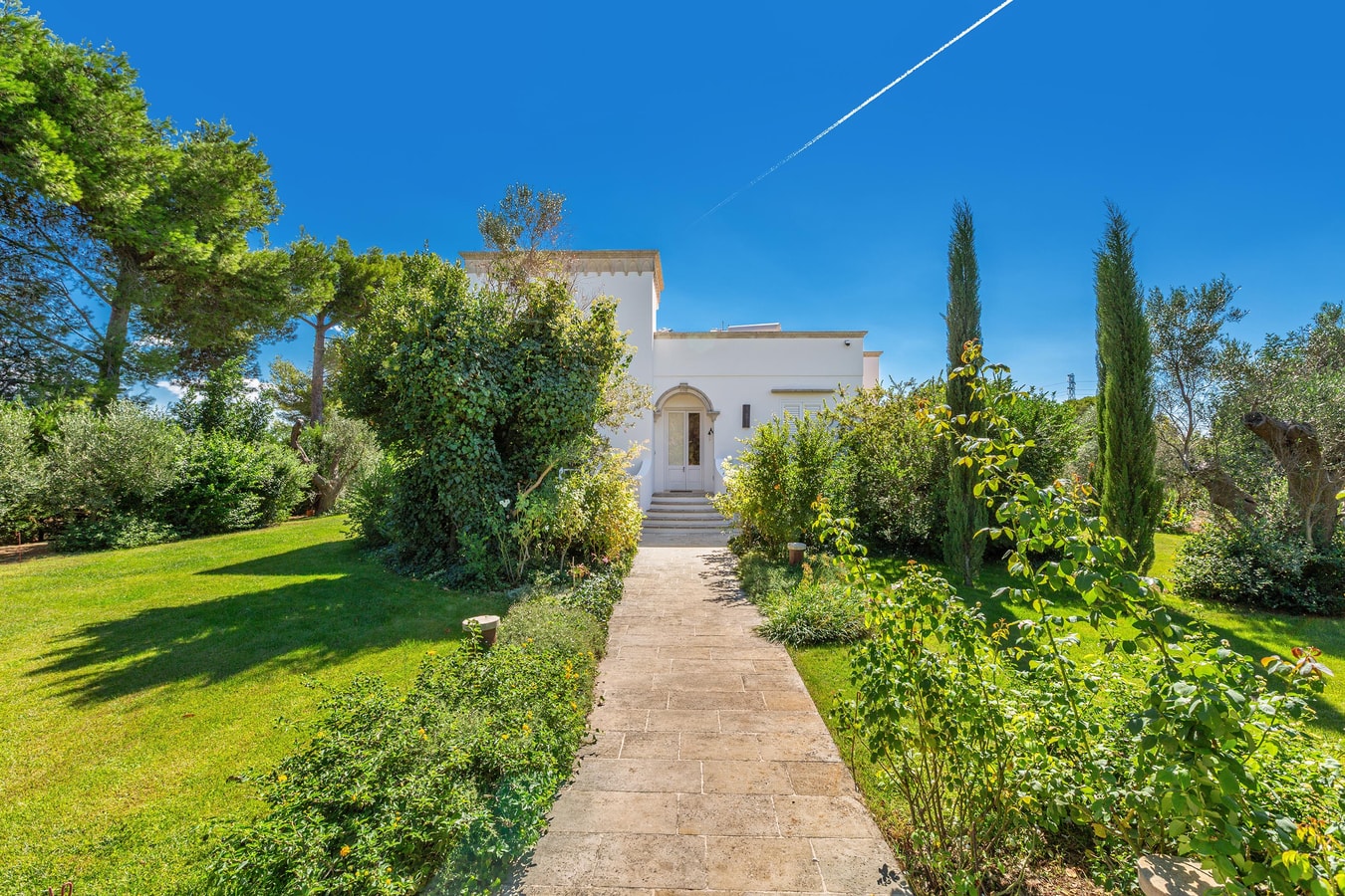 Villa Alice - Private villa with pool in Salento 61 Villas in Italy