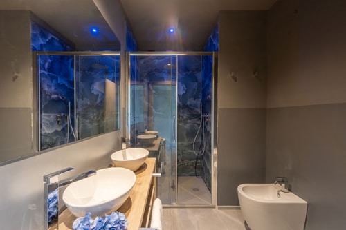 Villa Il Lago, Retreat with Heated Infinity Pool 26 Villas in Italy