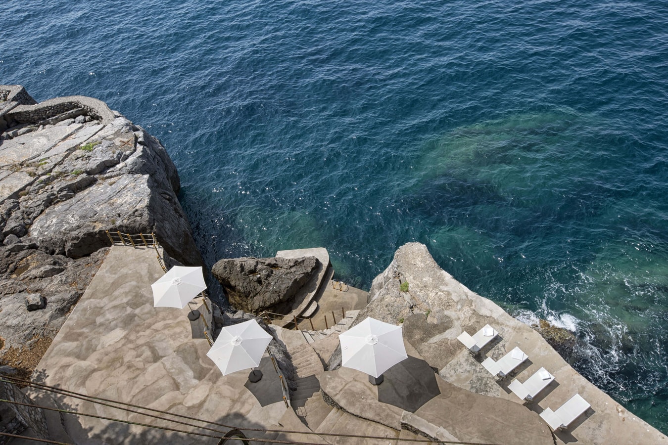 Villa Affascinante - Villa with direct sea access 48 Villas in Italy