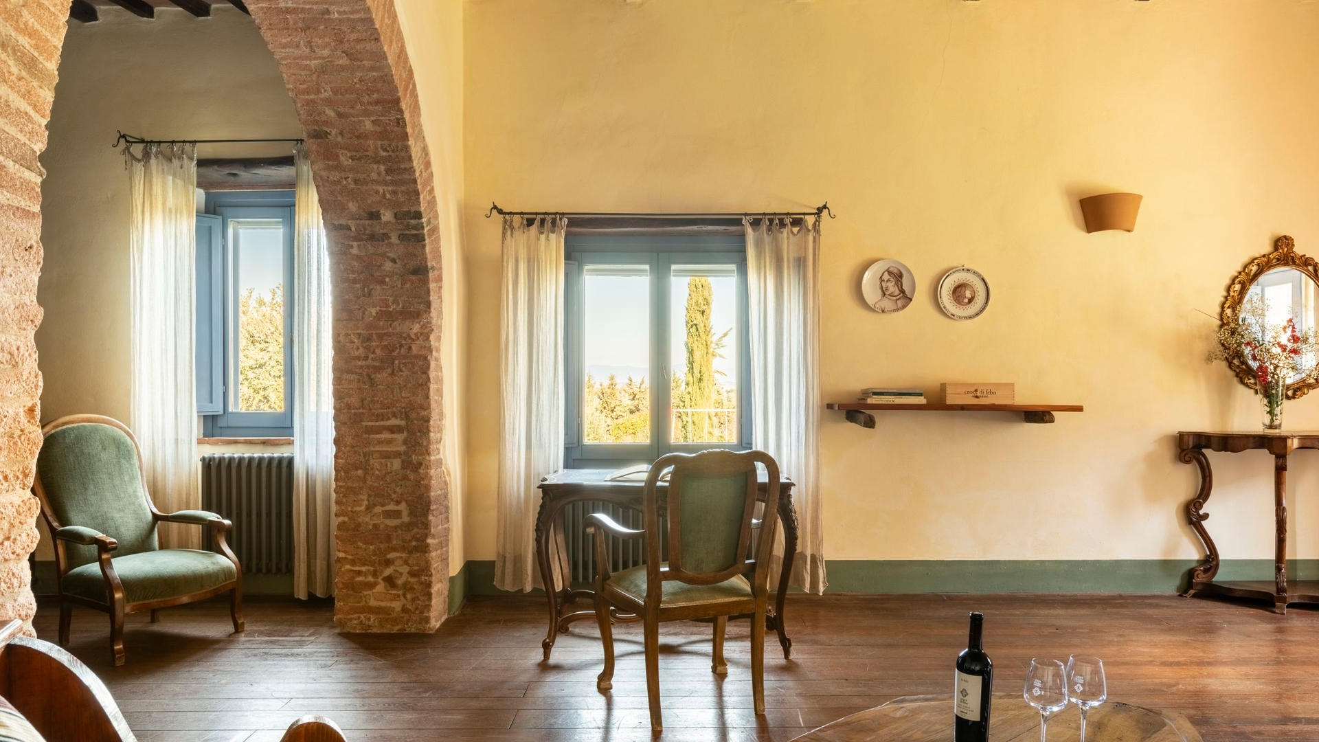 Podere Pulciano - Historic Tuscan farmhouse with pool 40 Villas in Italy