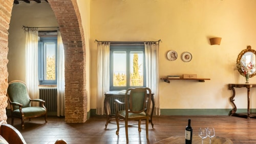 Podere Pulciano - Historic Tuscan farmhouse with pool 40 Italian Breaks