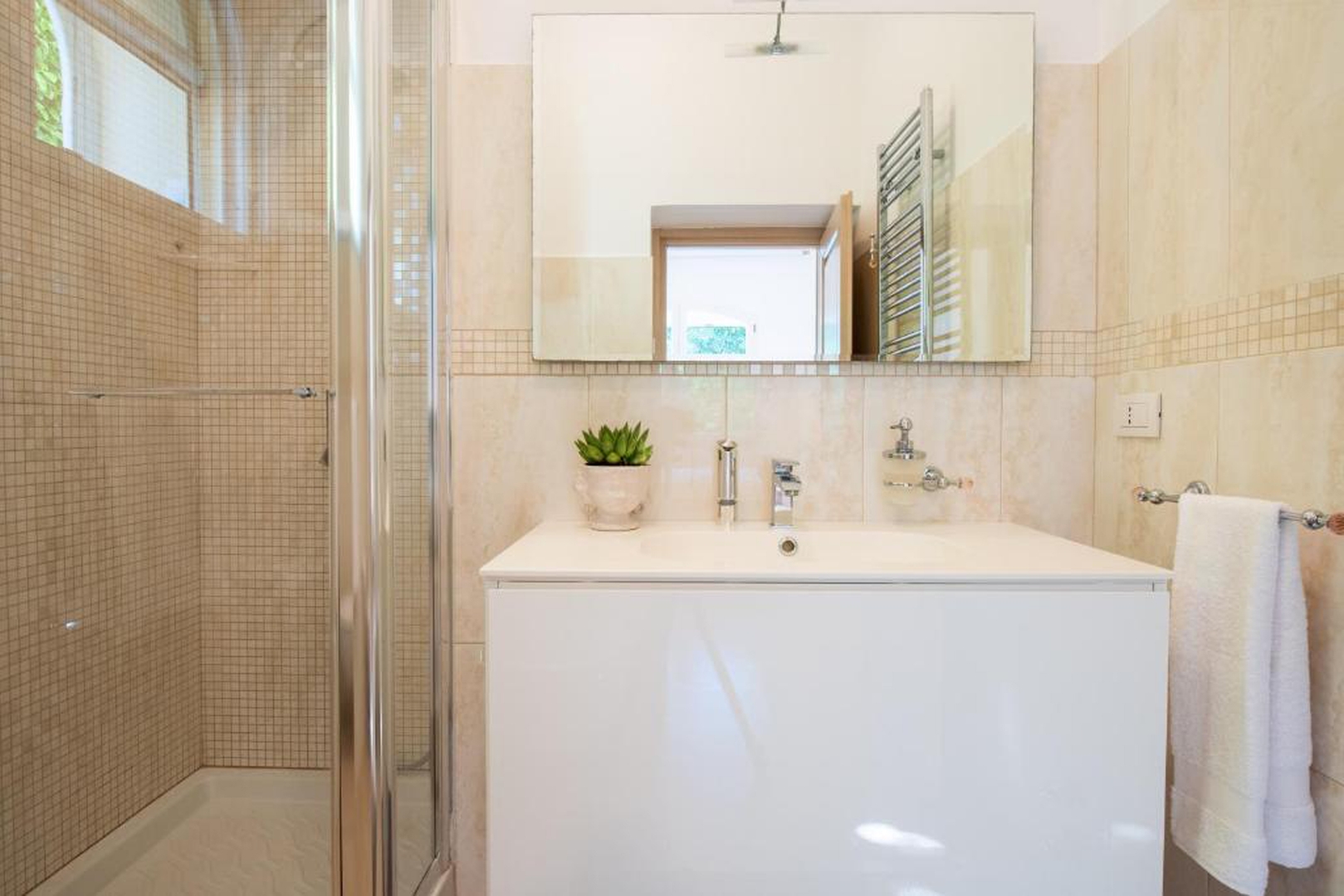 Villa Carlotta with private pool and sea views in Sorrento area 21 Villas in Italy