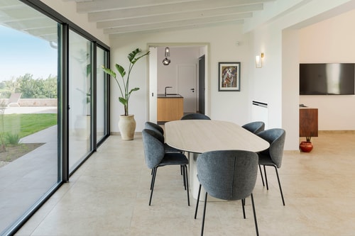 Villa Nivura, Minimalist Elegance Amid the Olive Groves 10 Villas in Italy