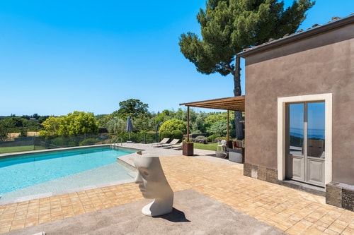 Villa Etnea - Private villa with pool and jacuzzi 34 Villas in Italy