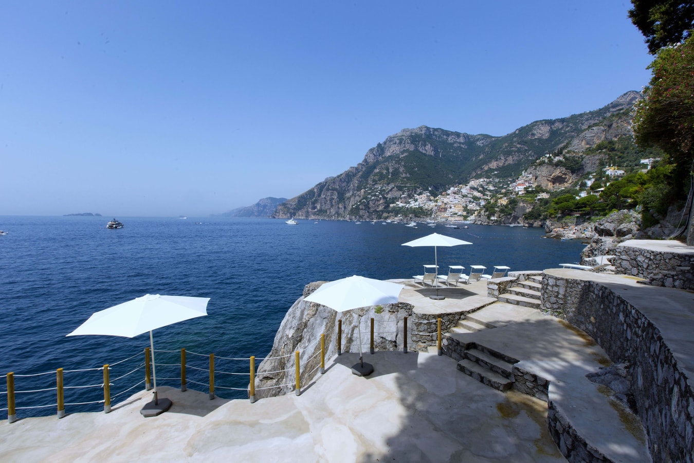Villa Affascinante - Villa with direct sea access 46 Villas in Italy