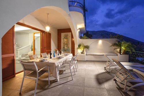 Villa Carmela, with private pool and tennis court 58 Villas in Italy