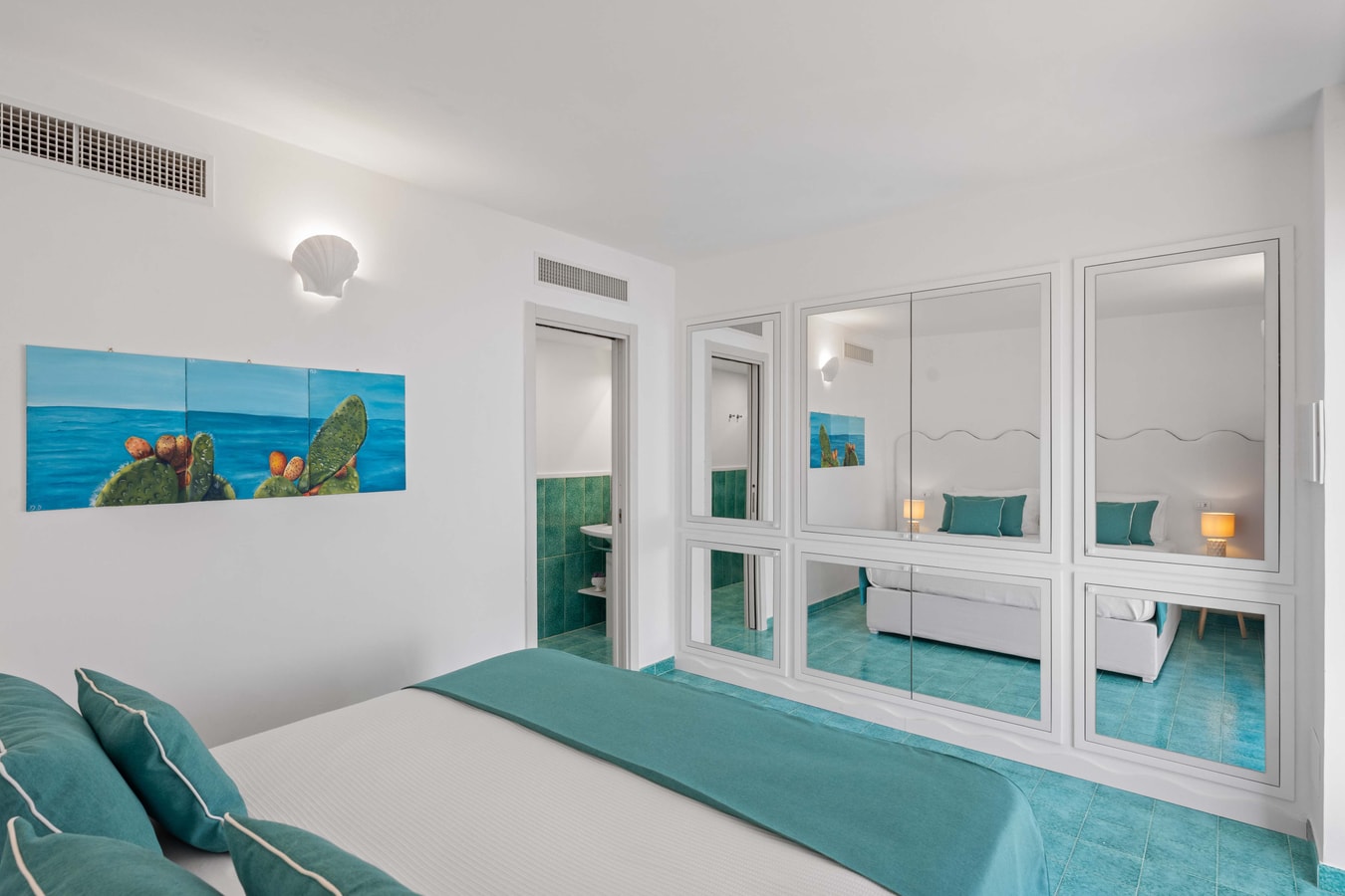 Villa Silenzio, Secluded Retreat with Sea Views 14 Villas in Italy