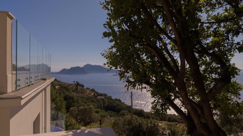 Villa Baia Serena, Panorama with Private Pool Villas in Italy