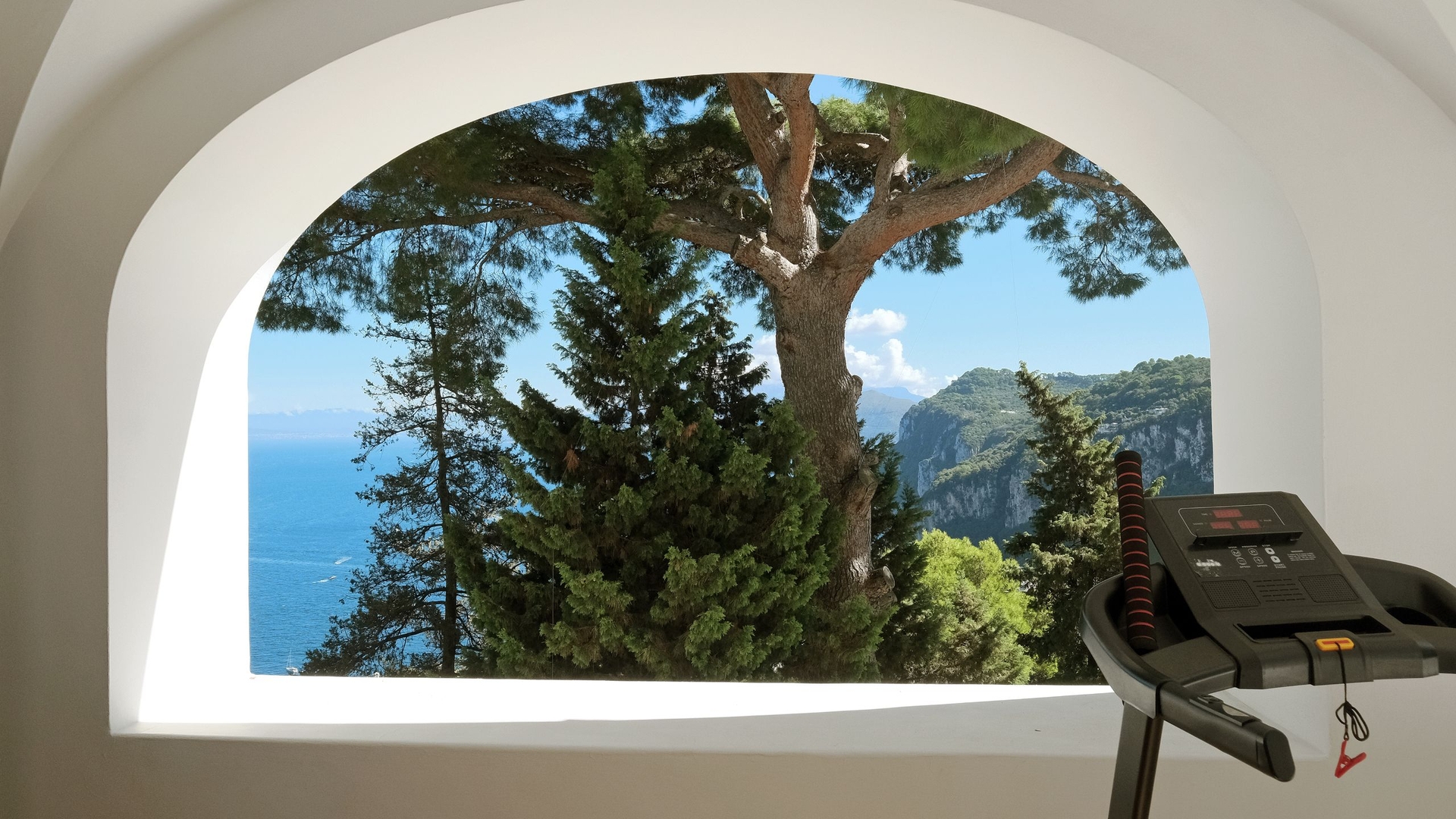 Villa Fernanda - Two villas with pool in Capri 30 Villas in Italy