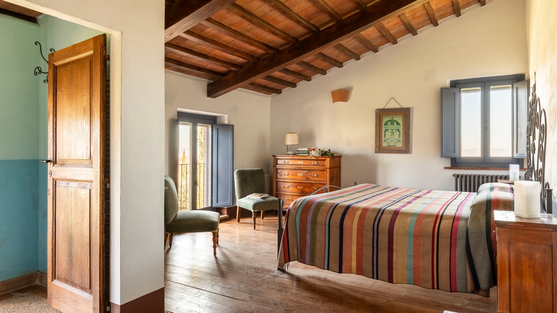 Podere Pulciano - Historic Tuscan farmhouse with pool 18 Villas in Italy