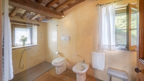 Villa Luminosa, Authentic Umbrian Charm 19 Italian Breaks