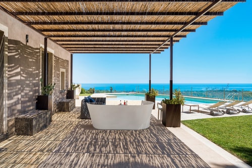 Villa Etnea - Private villa with pool and jacuzzi 42 Villas in Italy