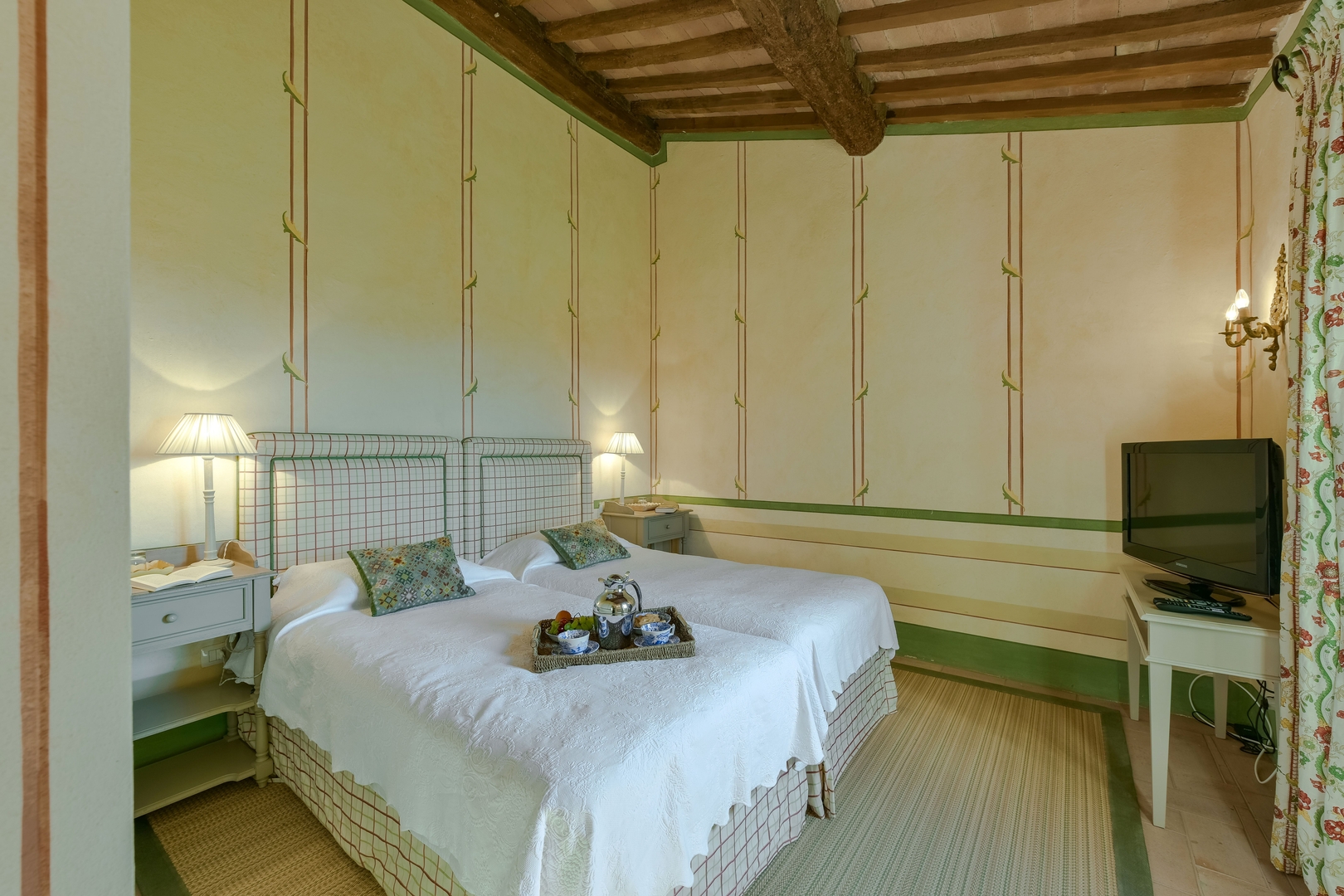 Villa Il Posto - Castellina Marittima, Pisa 21 Villas in Italy