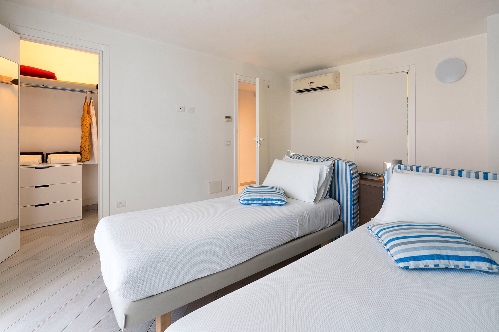 Villa Orizzonte – Marina Di Modica 35 Villas in Italy