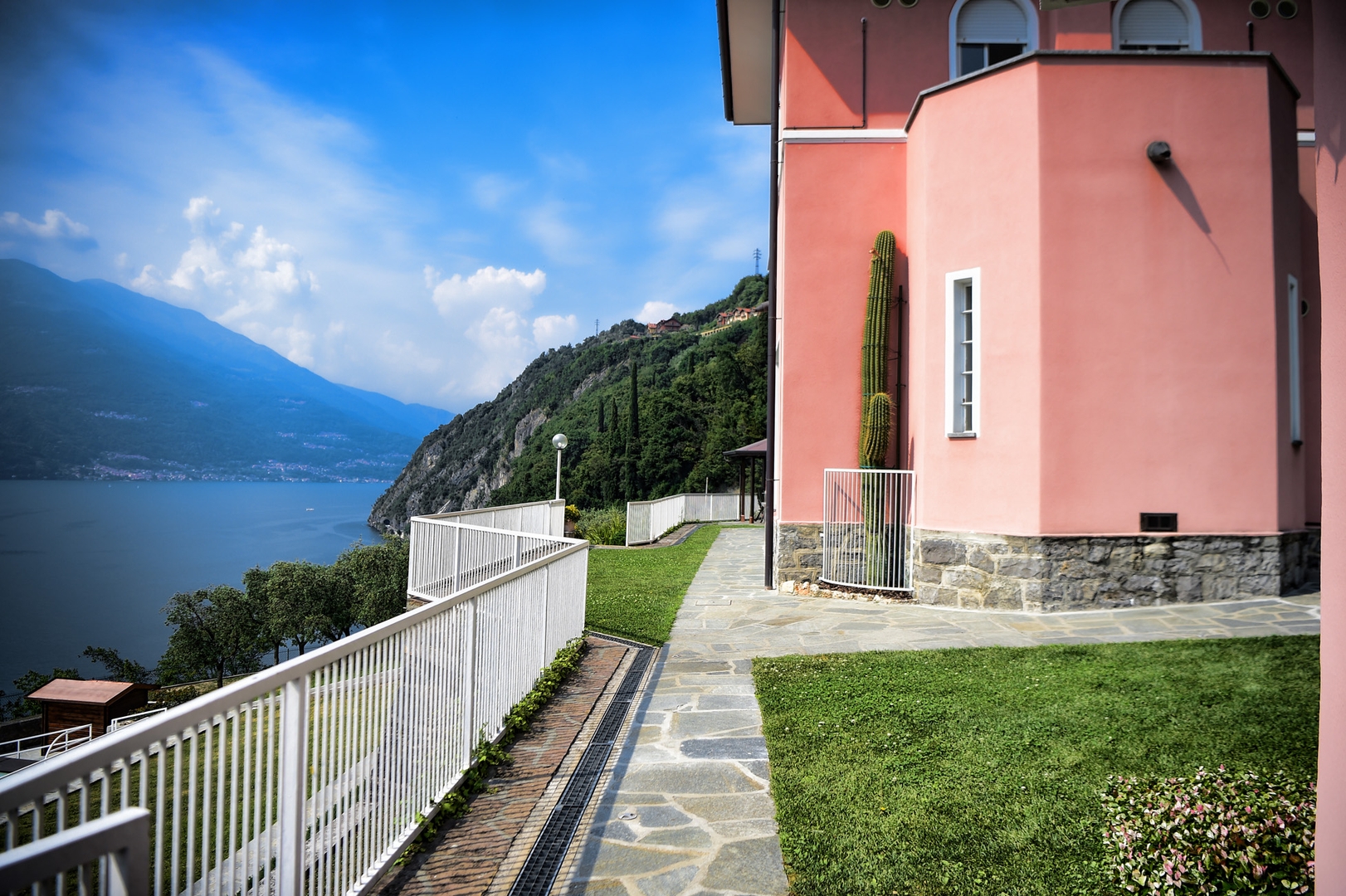 Villa Sovrana  Lake Como 38 Villas in Italy