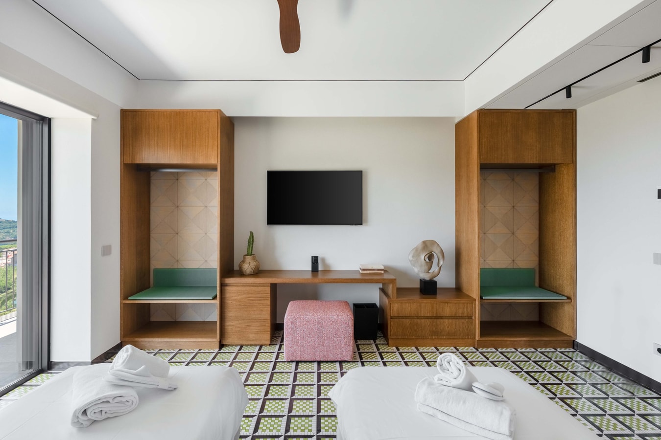 Villa Poggio Di Luce - Luxury with Heated Pool 37 Villas in Italy