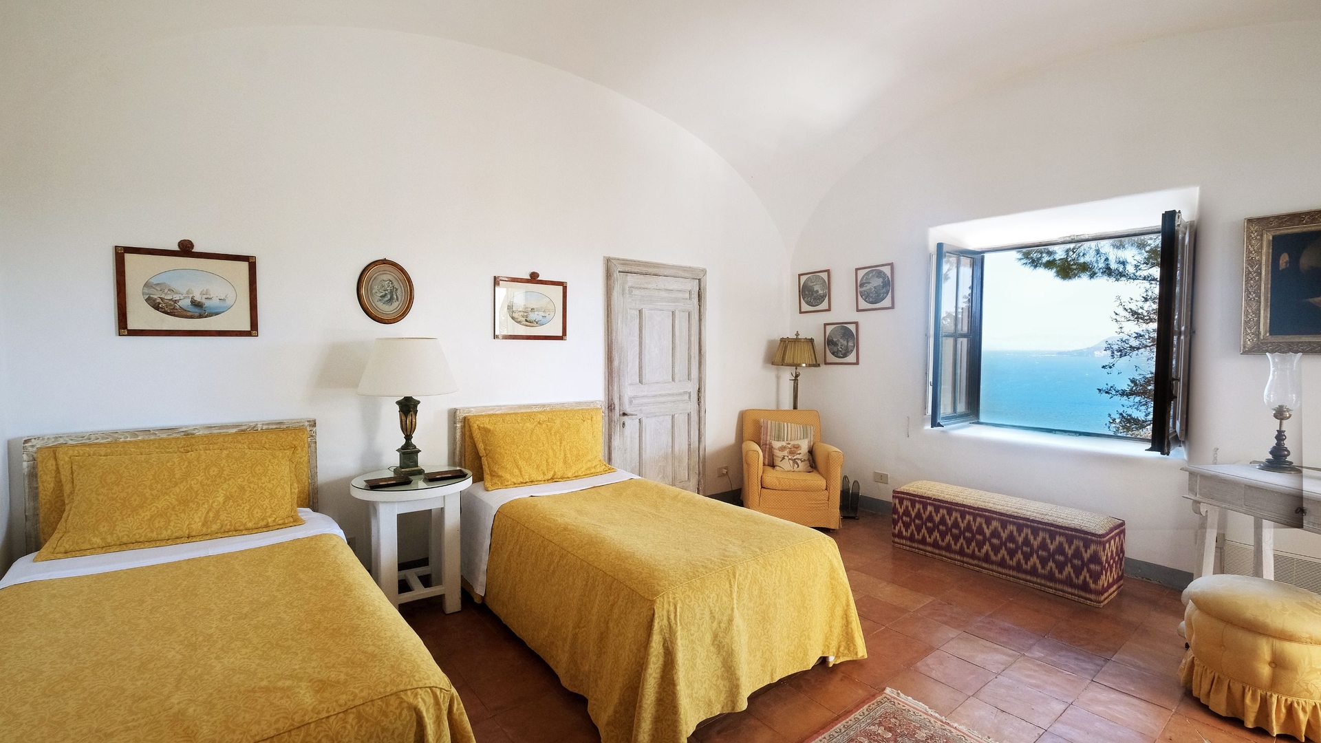 Villa Fernanda - Two villas with pool in Capri 13 Villas in Italy