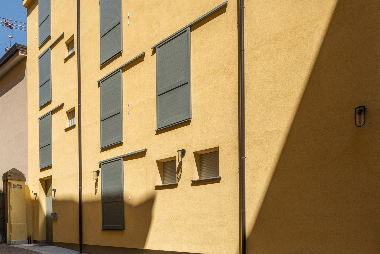 Casa Vicolo 1, apartment in Bologna centre 16 Villas in Italy