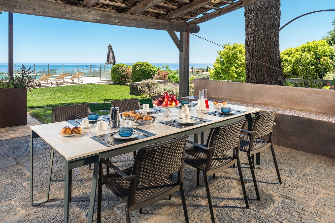 Villa Etnea - Private villa with pool and jacuzzi 4 Villas in Italy