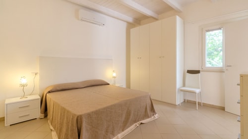 Villa Vista Serena, Traditional Estate in Rural Modica 18 Villas in Italy