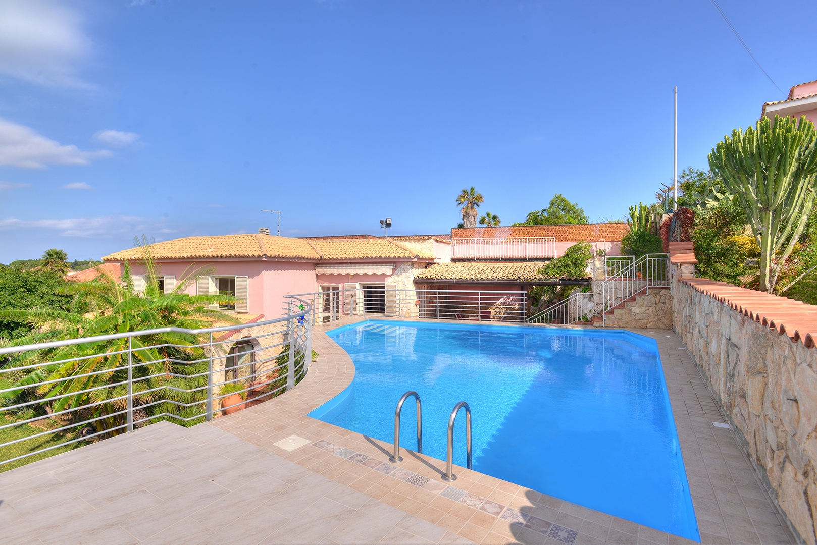 VILLA MARGO - SYRACUSE 10 Villas in Italy