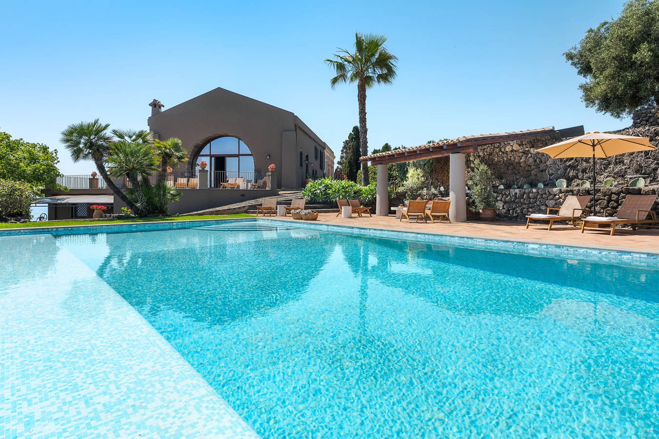 Villa Respiro - Historic Luxury Estate 80 Villas in Italy