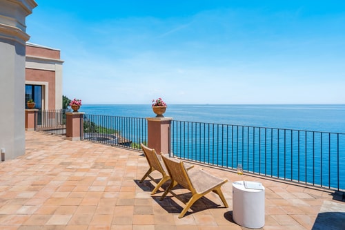 Villa Respiro - Historic Luxury Estate 42 Villas in Italy