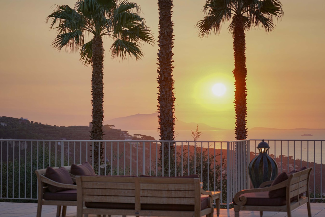 Villa Riggiola, Historic Villa with Sea Views 2 Villas in Italy