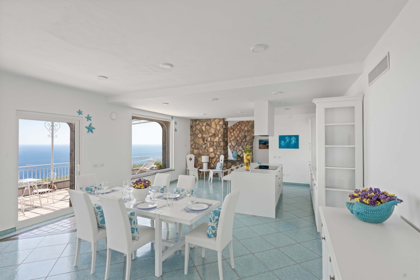 Villa Silenzio, Secluded Retreat with Sea Views 8 Villas in Italy
