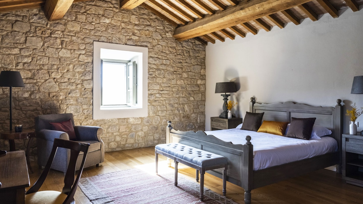 Villa Serenita, Tranquil Countryside Escape 16 Italian Breaks