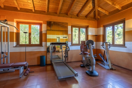 Villa Elegante 60 Villas in Italy