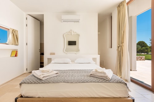 Villa Carovigno - Modern luxurious villa with private pool 14 Villas in Italy