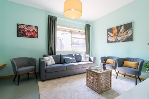 3 Colorful Bright Flats w/Balcony by HostWise Host Wise Booking