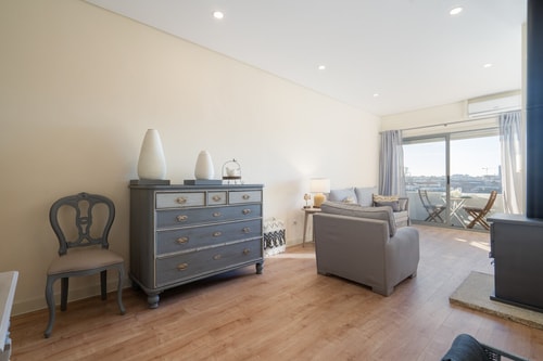 HostWise - Gaya Avenue 201 - Flat w/ Balcony Host Wise Booking